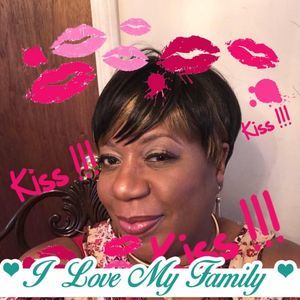 Meet your Posher, Linda